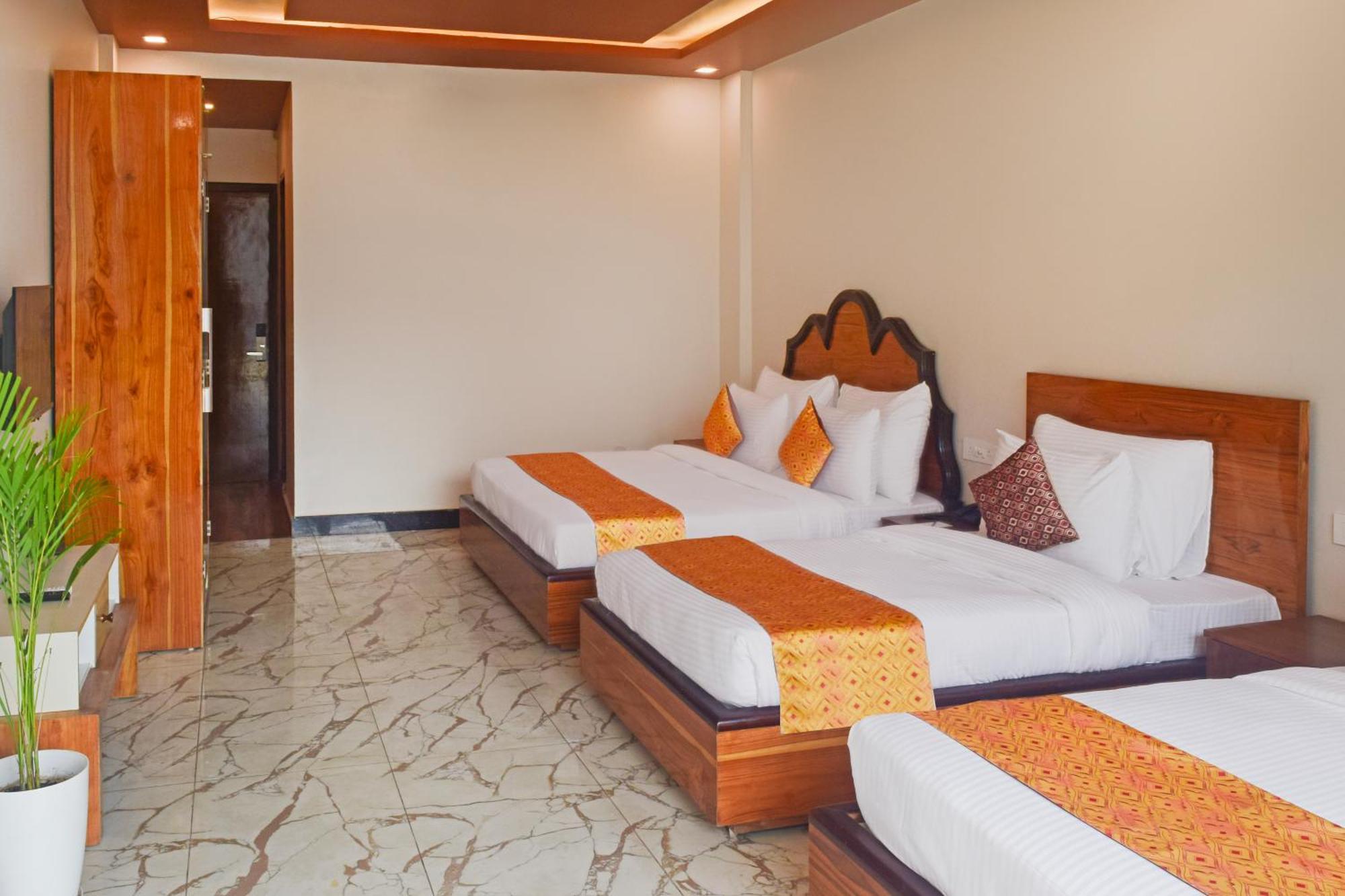 Sterling Kastoori Rudraprayag Hotel ภายนอก รูปภาพ